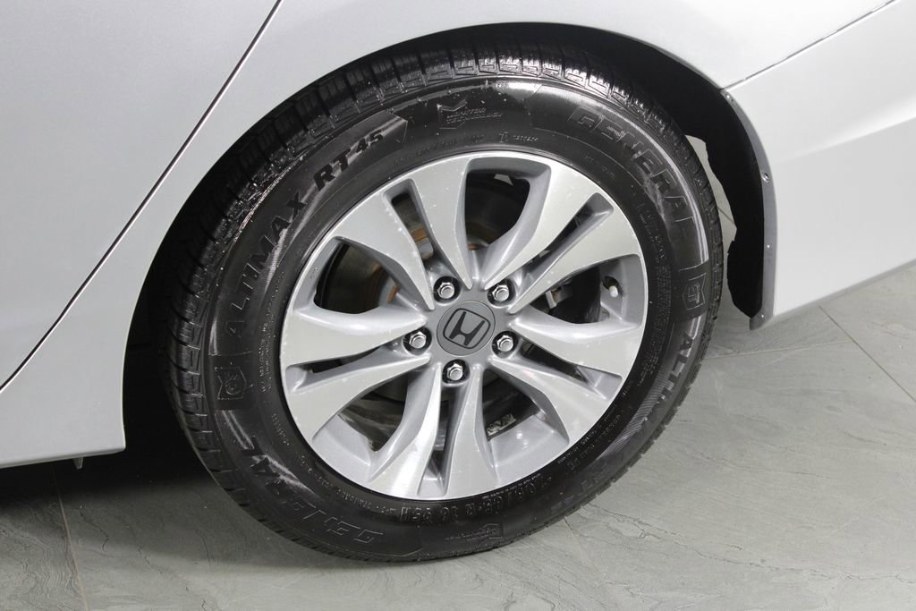 Used 2013 Honda Accord LX image 12