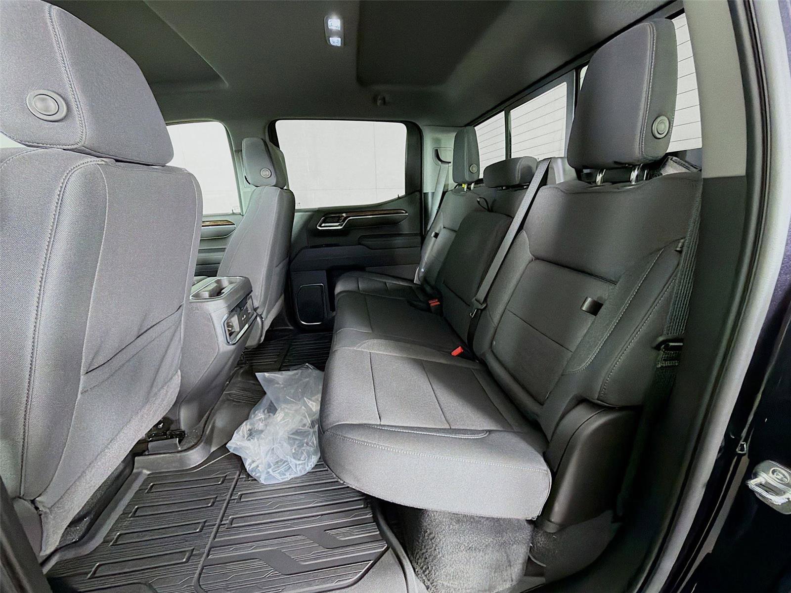 New 2026 GMC Sierra 1500 Elevation image 23