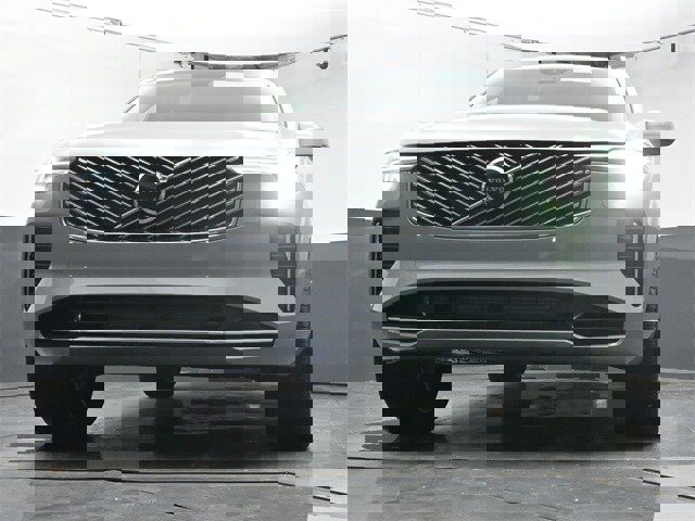 New 2025 Volvo XC90 T8 Ultra w/ Protection Package Premier image 32