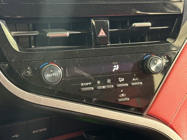 Used 2022 Toyota Camry XSE FWD image 35