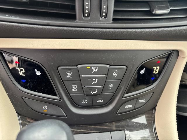 Used 2020 Buick Envision Preferred FWD image 9