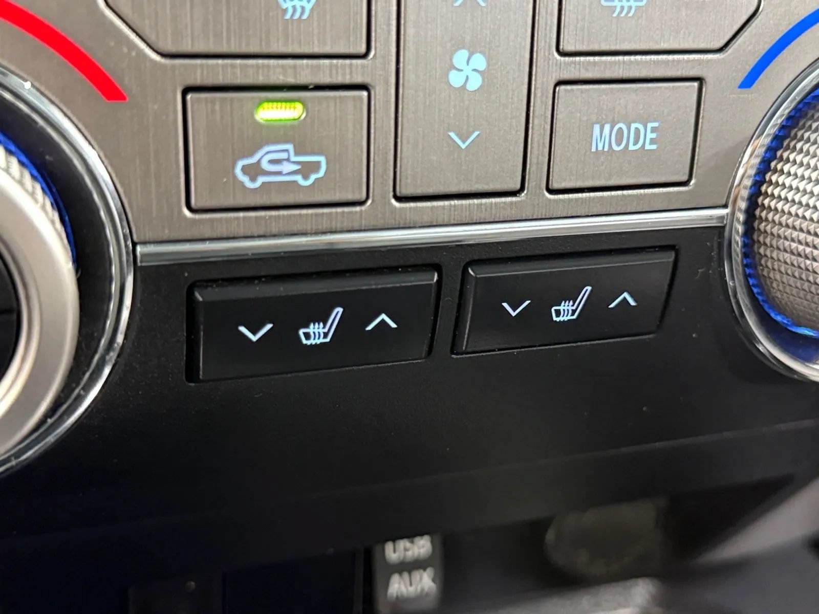 Used 2019 Toyota Tundra Limited AWD/4WD image 13