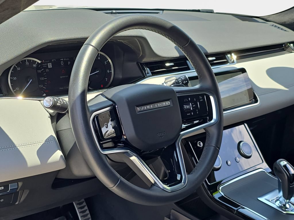 Certified 2023 Land Rover Range Rover Evoque R-Dynamic SE AWD/4WD image 16