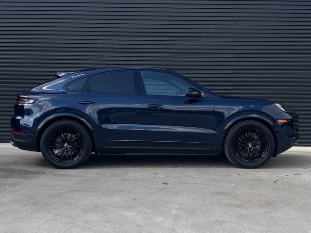 New 2026 Porsche Cayenne Coupe AWD/4WD image 8