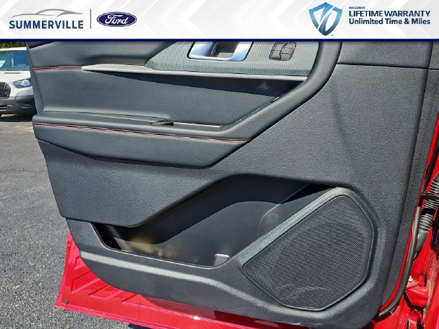 New 2026 Ford Explorer ST RWD image 32