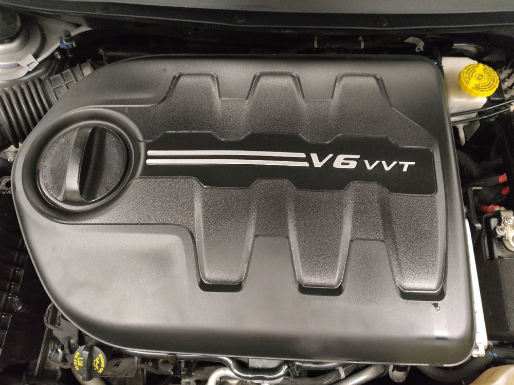 Used 2019 Jeep Cherokee Limited image 30