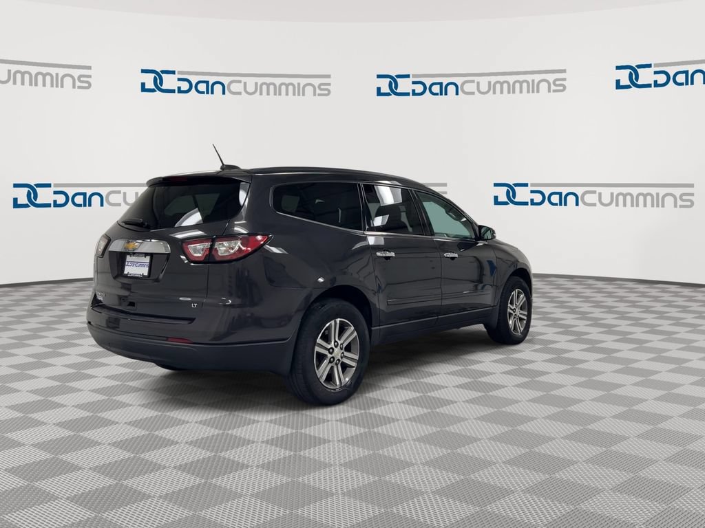 Used 2017 Chevrolet Traverse LT FWD image 8