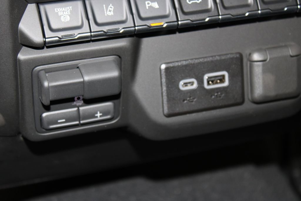 New 2026 Chevrolet Silverado 2500 Custom w/ Custom Value Package image 45