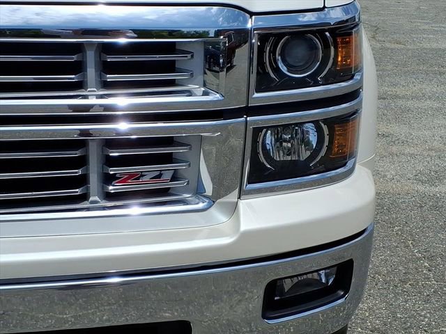 Used 2015 Chevrolet Silverado 1500 LTZ Z71 RWD image 11