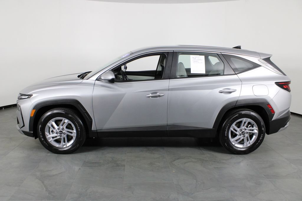 Certified 2026 Hyundai Tucson SE image 12