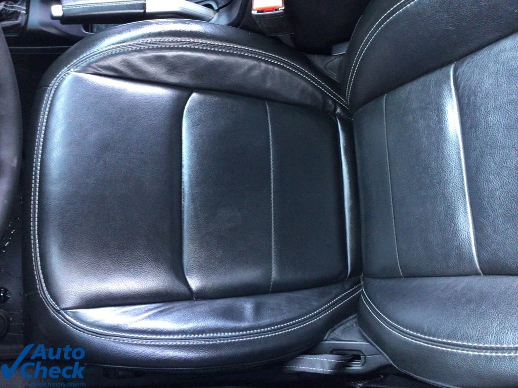 Used 2022 Jeep Wrangler Unlimited Sahara w/ Cold Weather Group image 8