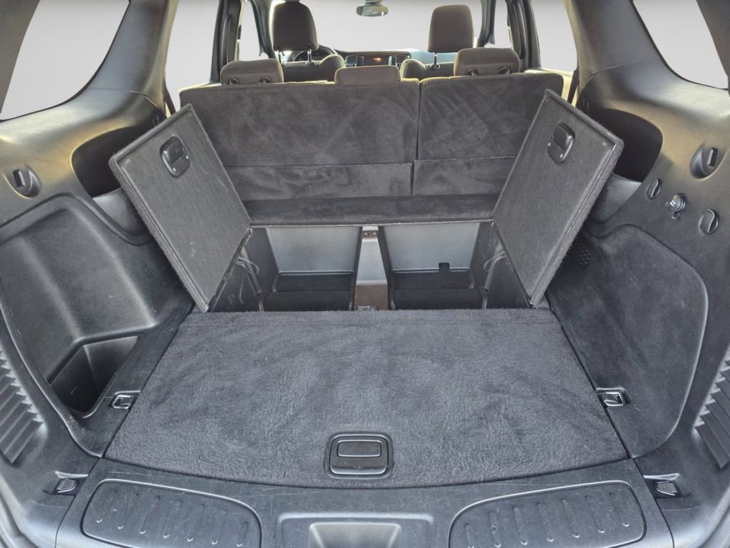 Used 2023 Dodge Durango SXT image 25