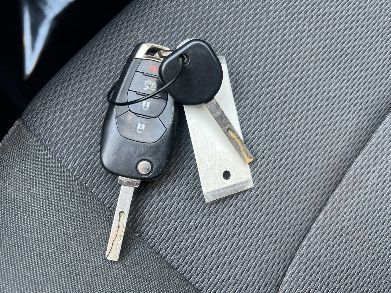 Used 2018 Chevrolet Cruze LS image 18