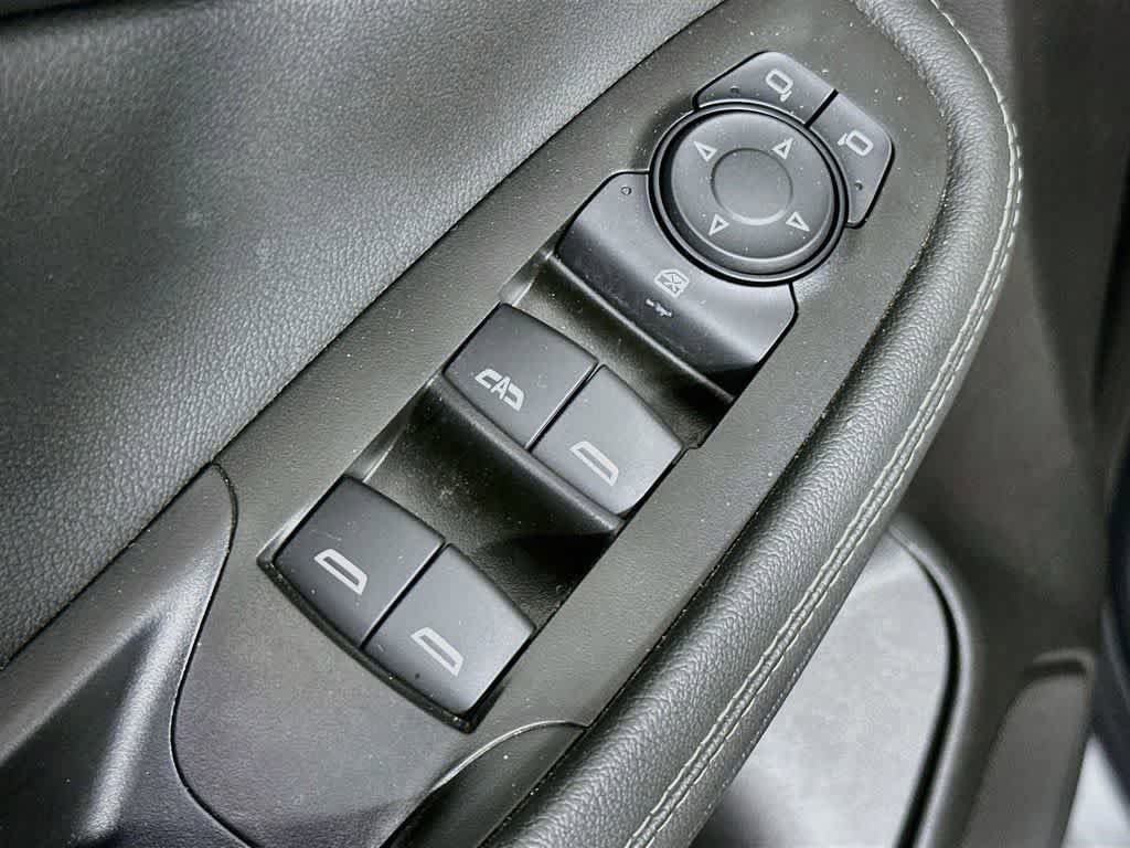 Used 2023 Buick Encore GX Preferred w/ Cold Weather Comfort Package AWD/4WD image 28