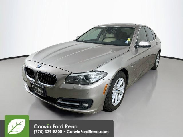 Used 2015 BMW 528i Sedan RWD image 4