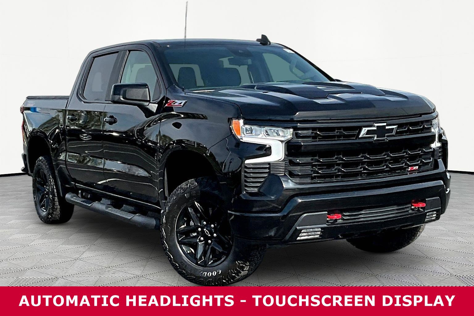 Used 2023 Chevrolet Silverado 1500 LT Trail Boss AWD/4WD image 3