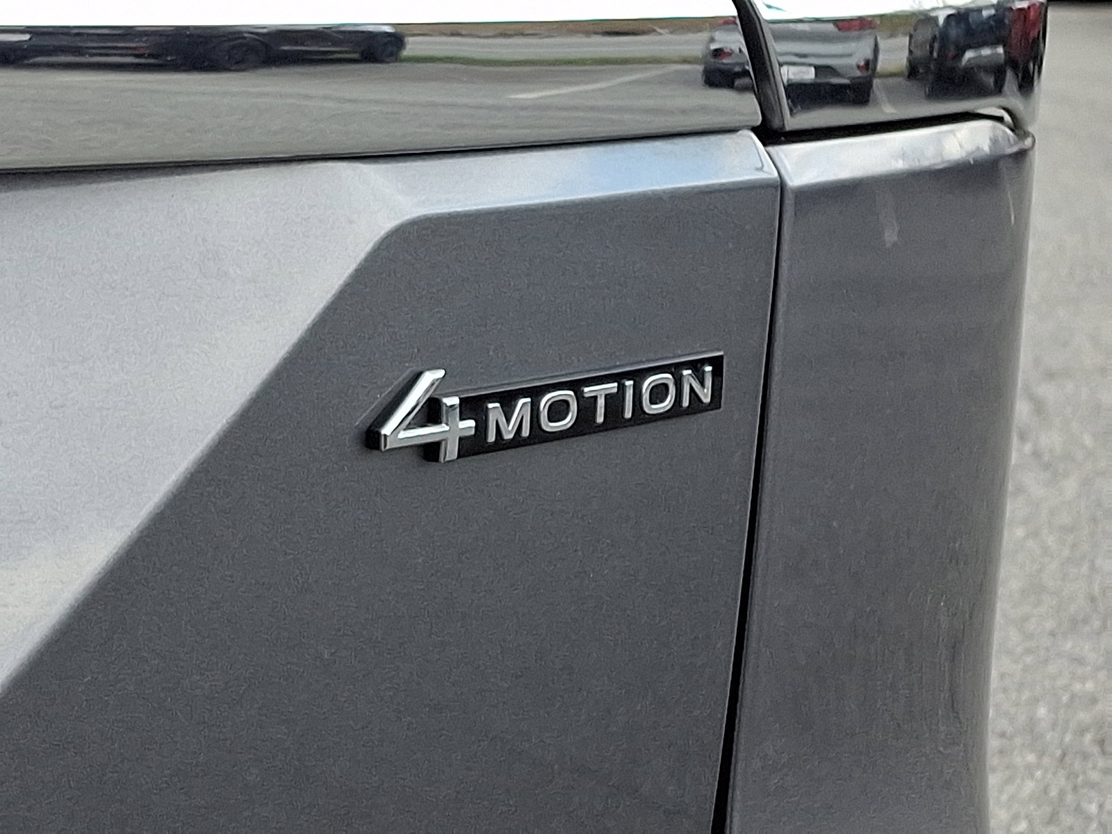 Used 2024 Volkswagen Atlas SE image 31