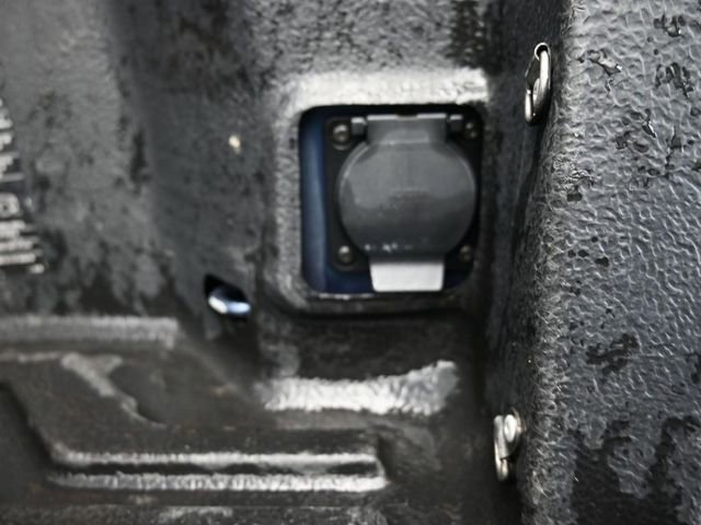 Used 2019 Chevrolet Silverado 1500 LT w/ Texas Edition image 31