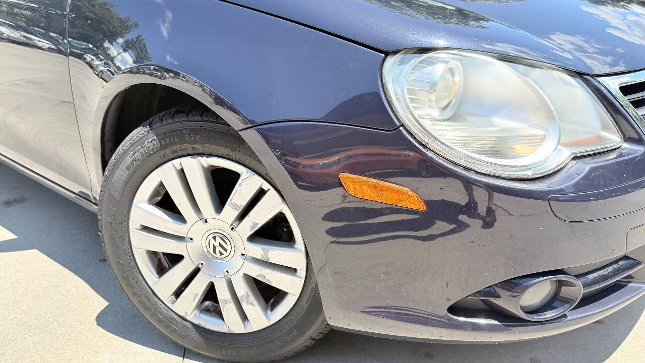 Used 2008 Volkswagen Eos Komfort FWD image 3