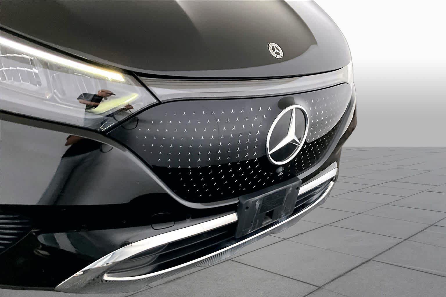 Certified 2023 Mercedes-Benz EQE 350+ 4MATIC SUV image 28