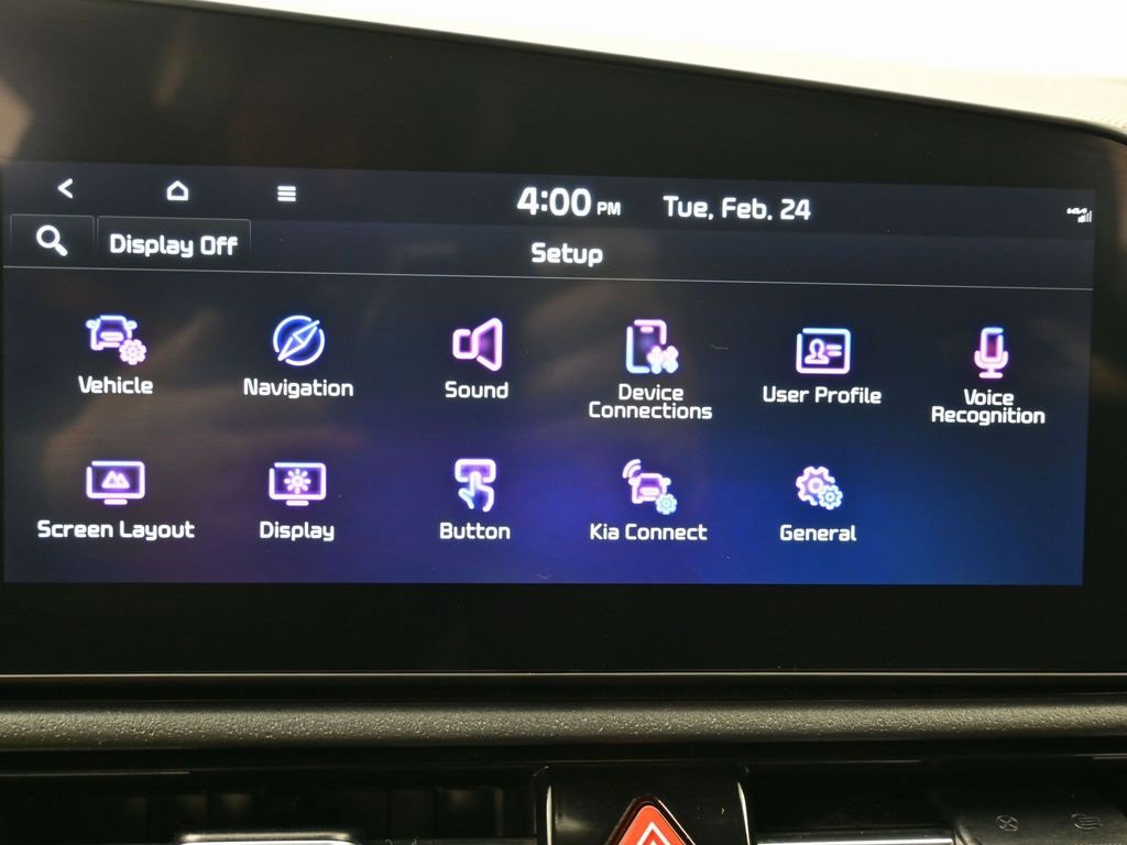 Used 2023 Kia Niro EX image 24