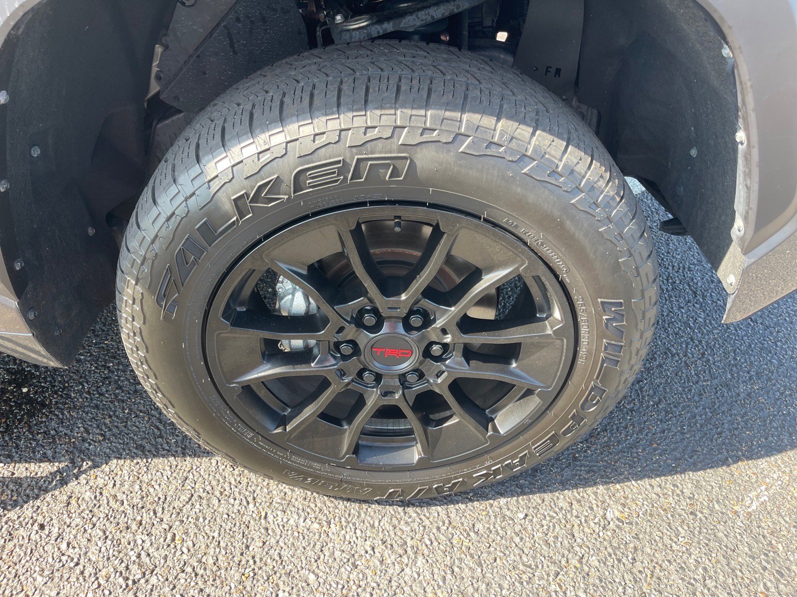 Used 2025 Toyota Tundra SR5 w/ SR5 Premium Package image 22