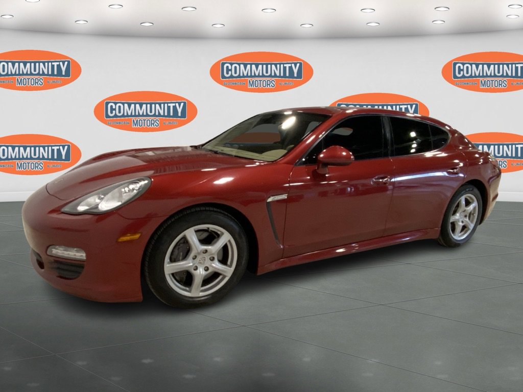 Used 2011 Porsche Panamera image 2