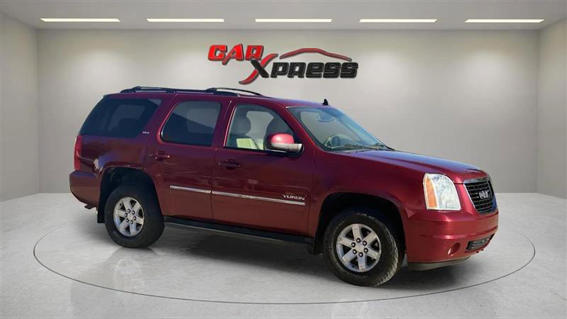 Used 2011 GMC Yukon SLT w/ SLT-2 Equipment Package image 7