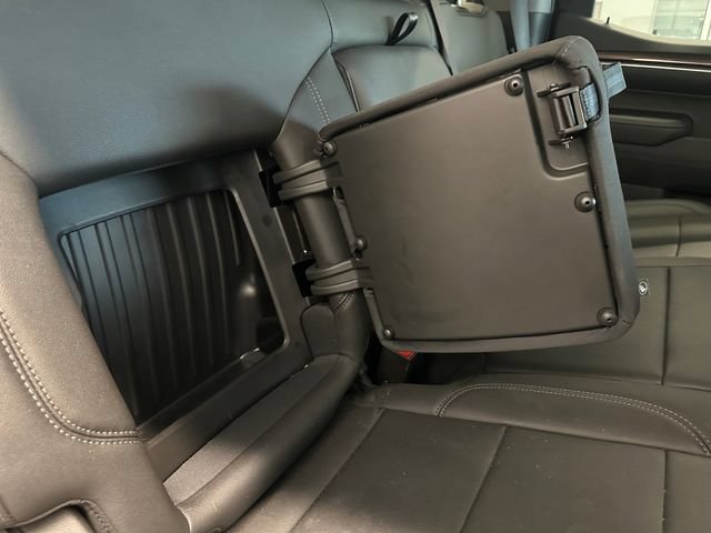 Used 2022 Chevrolet Silverado 1500 LT Trail Boss w/ LT Trail Boss Premium Package AWD/4WD image 17