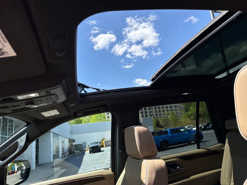 Used 2023 Chevrolet Tahoe Premier image 24