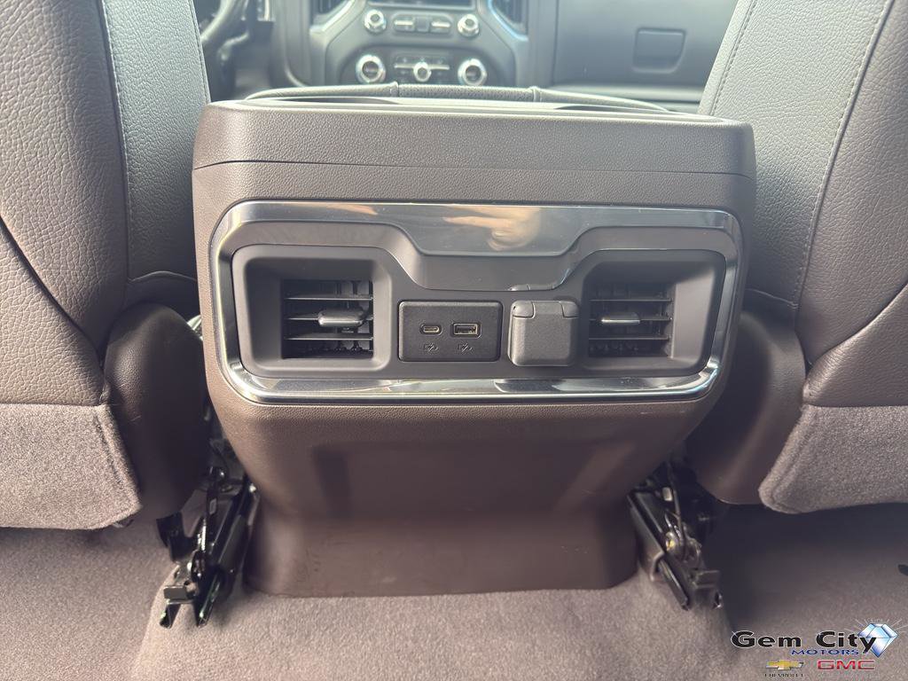 Used 2022 GMC Sierra 1500 Denali w/ Denali Premium Package image 13