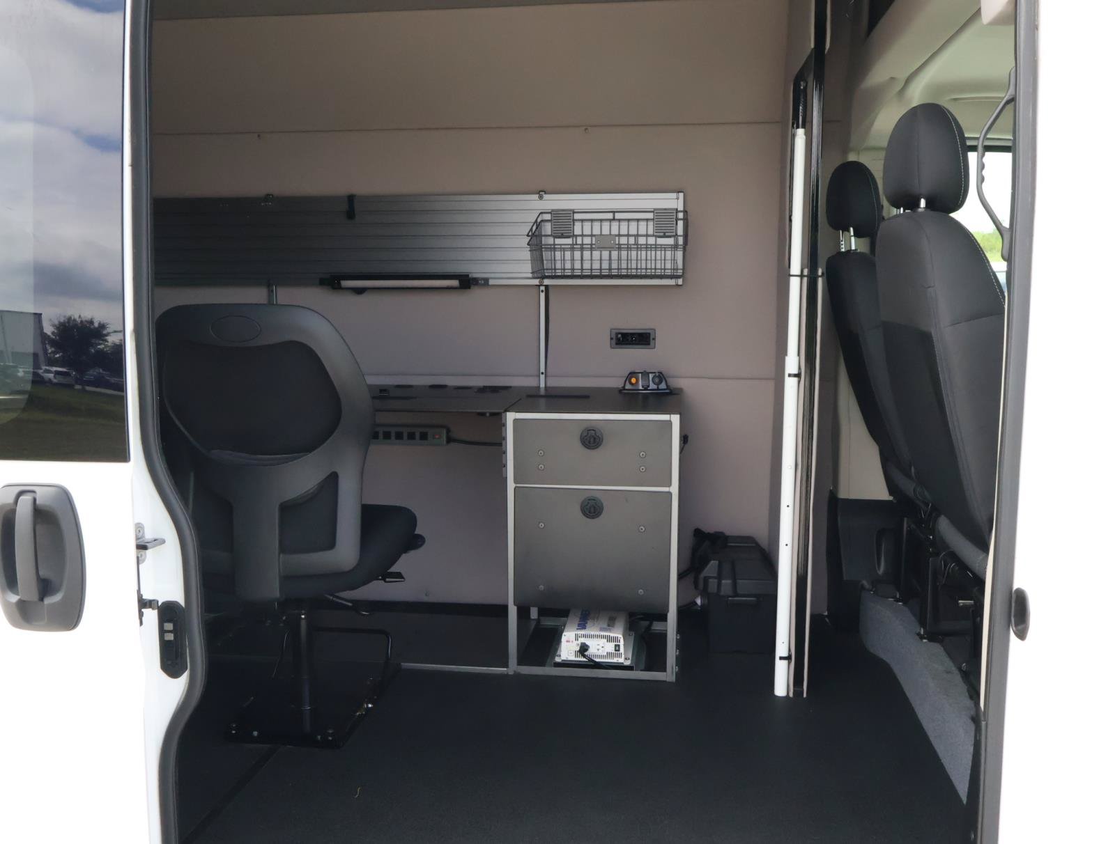 Used 2022 RAM ProMaster 1500 FWD image 9