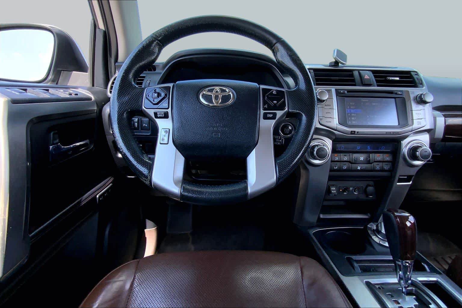 Used 2017 Toyota 4Runner Limited AWD/4WD image 6