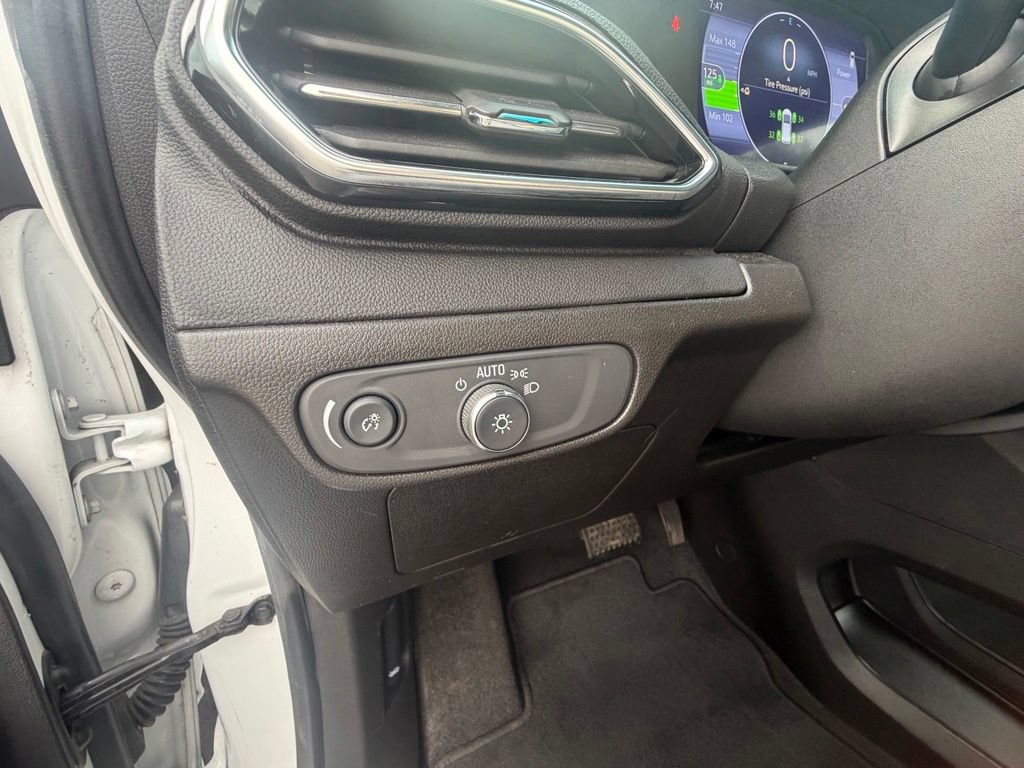Used 2022 Chevrolet Bolt LT FWD image 16