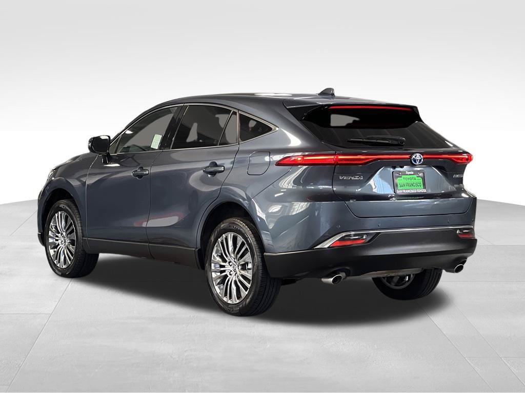Certified 2024 Toyota Venza Limited AWD/4WD image 3