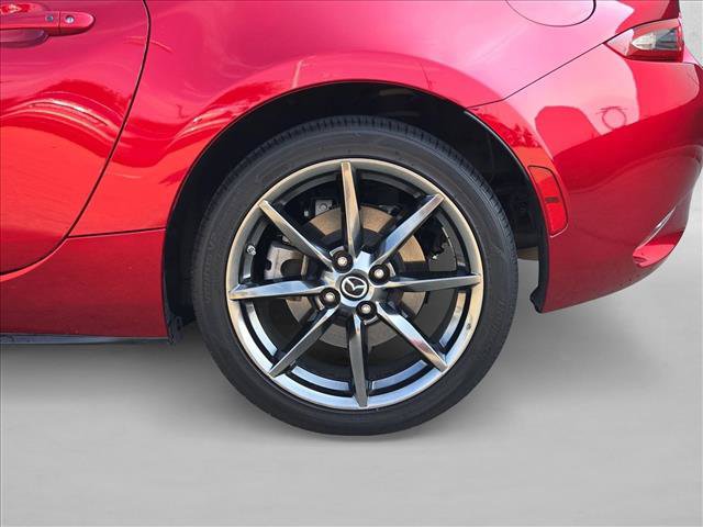 Used 2019 MAZDA MX-5 Miata RF Grand Touring RWD image 19