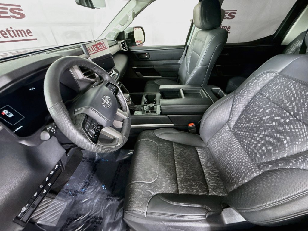 Used 2024 Toyota Tundra Limited AWD/4WD image 23