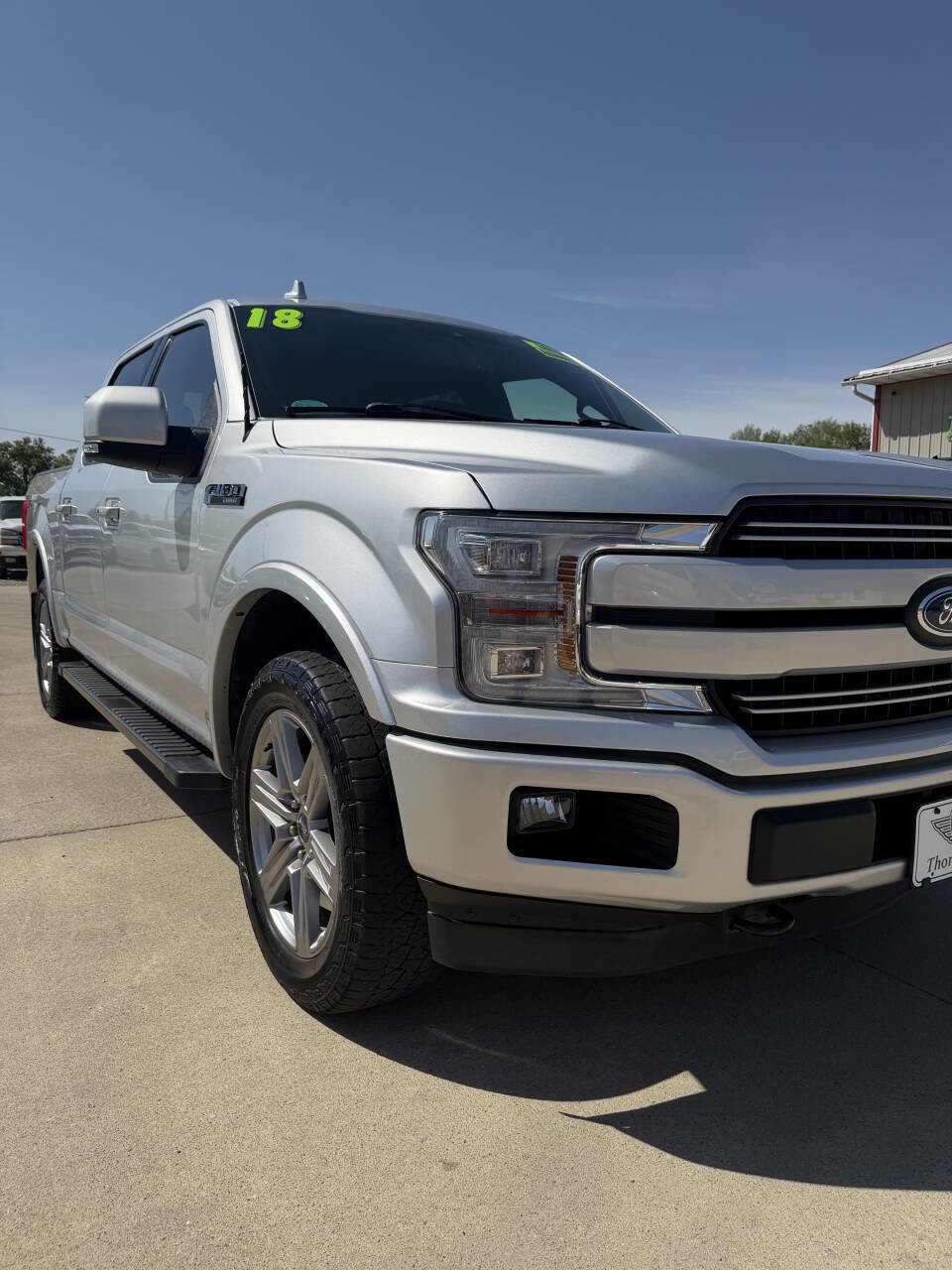 Used 2018 Ford F150 Lariat w/ Equipment Group 502A Luxury AWD/4WD image 2