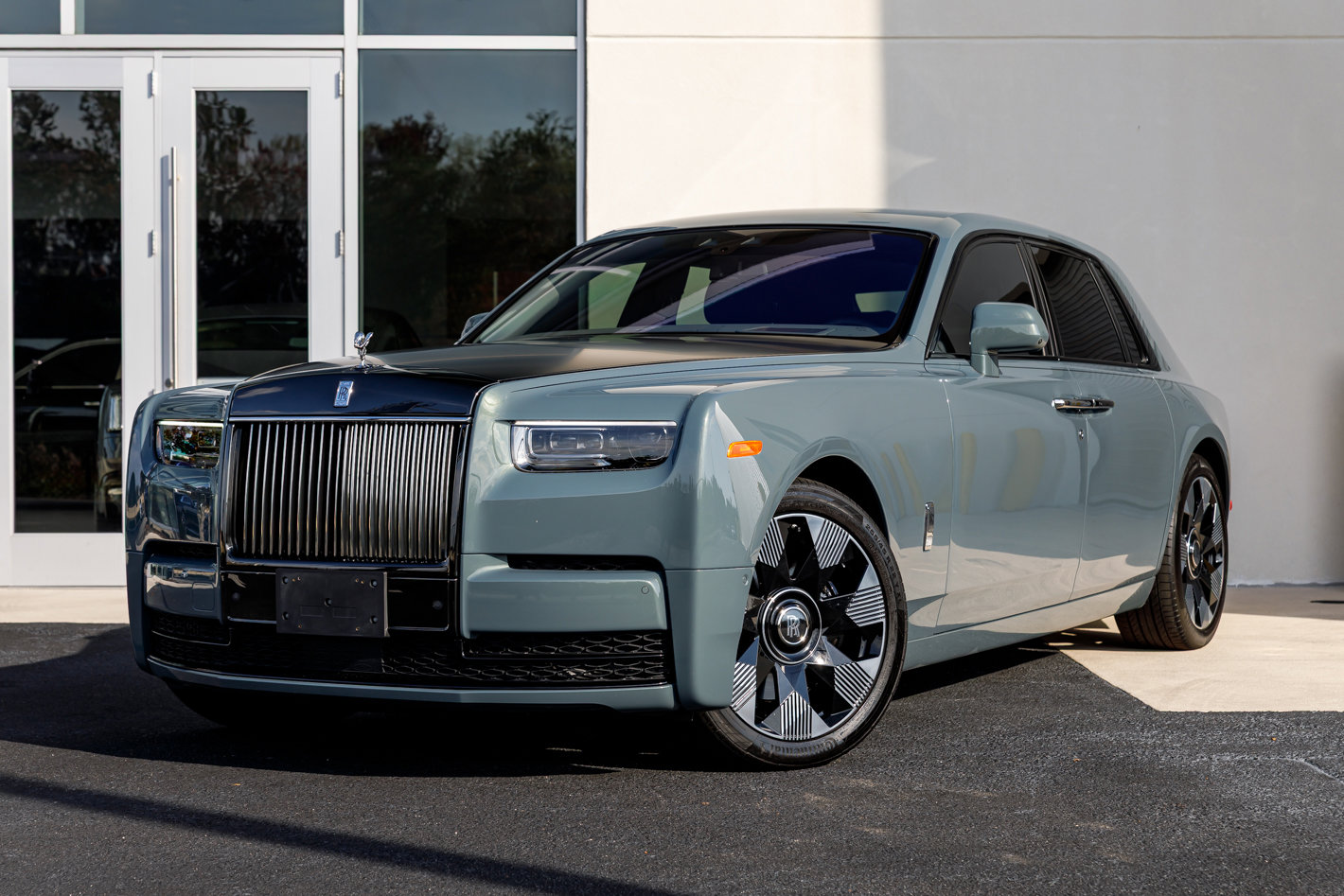 Certified 2023 Rolls-Royce Phantom Sedan w/ The Phantom Package image 52