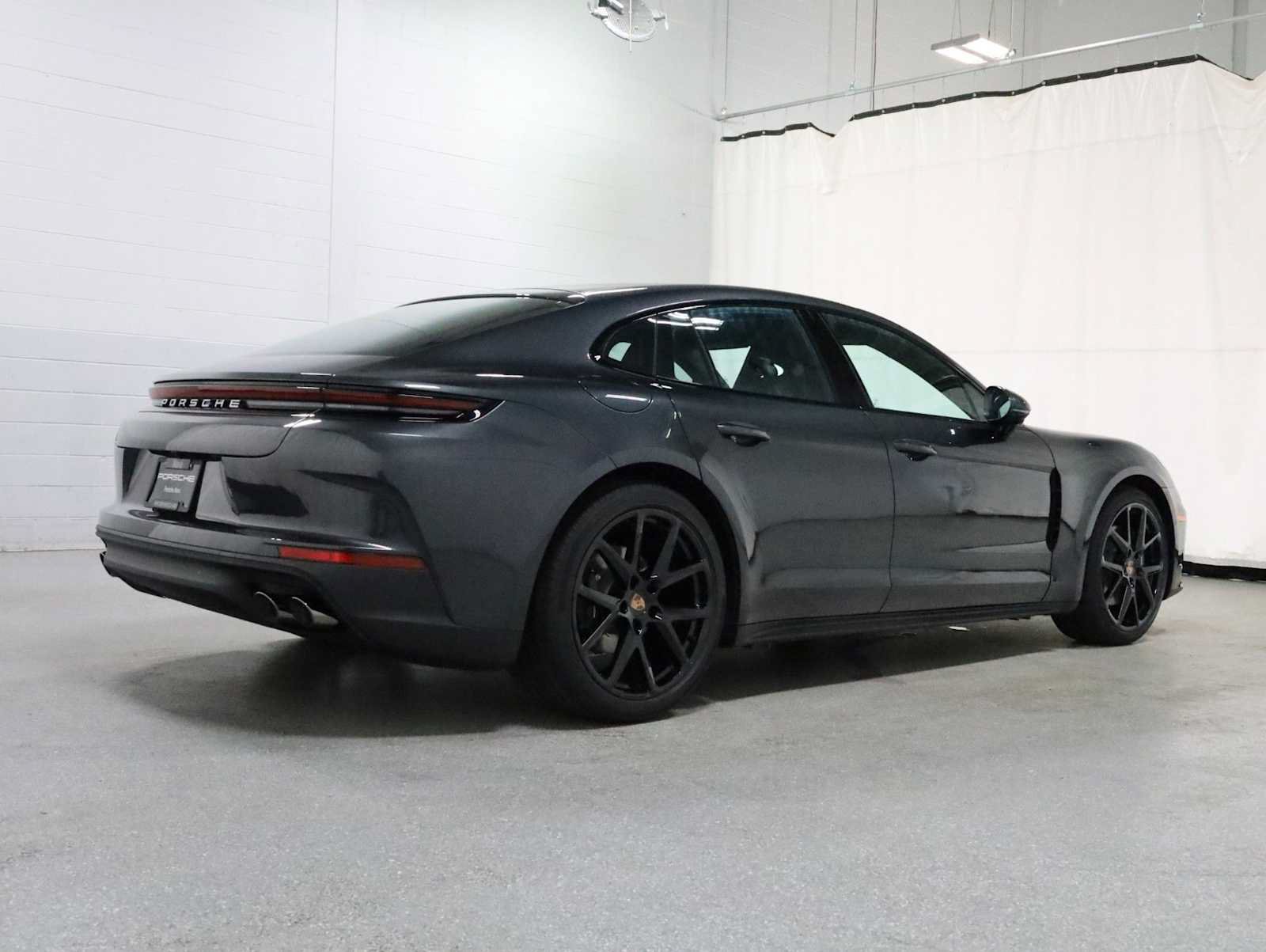 New 2026 Porsche Panamera 4 AWD/4WD image 9