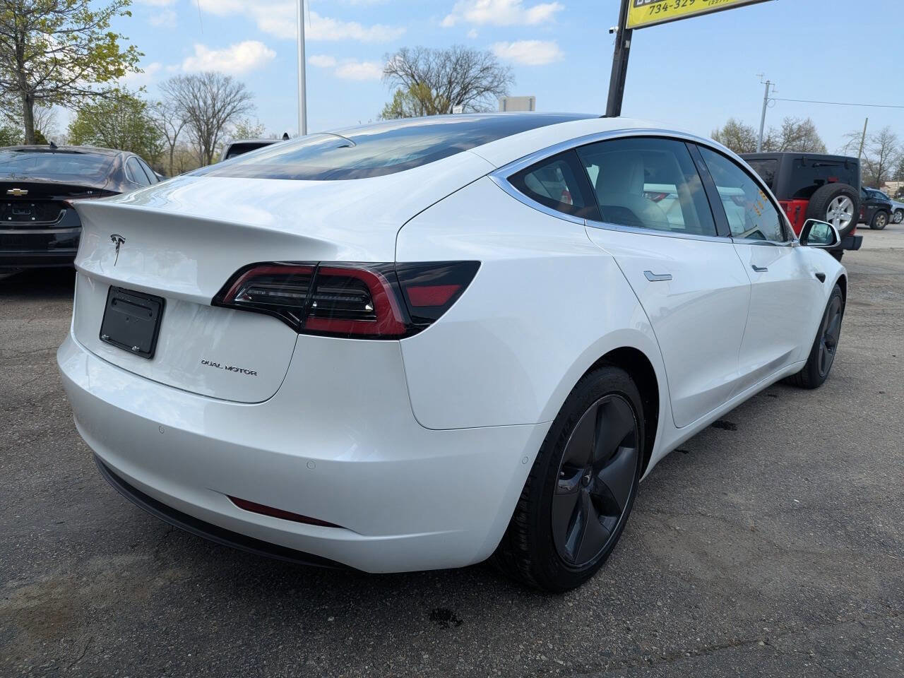 Used 2019 Tesla Model 3 Long Range AWD/4WD image 7