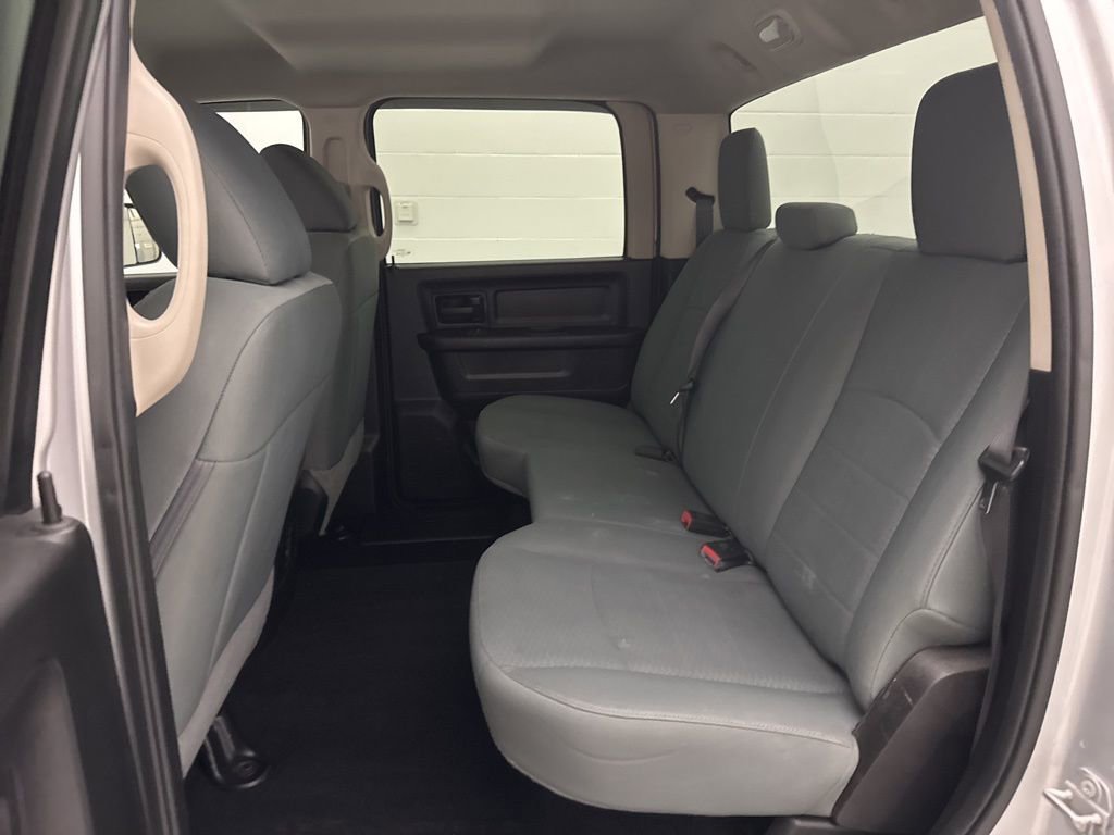 Used 2018 RAM 3500 Tradesman w/ Chrome Appearance Group AWD/4WD image 28