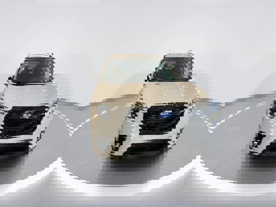 Used 2022 Subaru Forester Premium AWD/4WD image 3