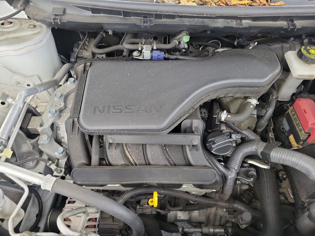 Used 2017 Nissan Rogue Sport S w/ S Appearance Package FWD image 10