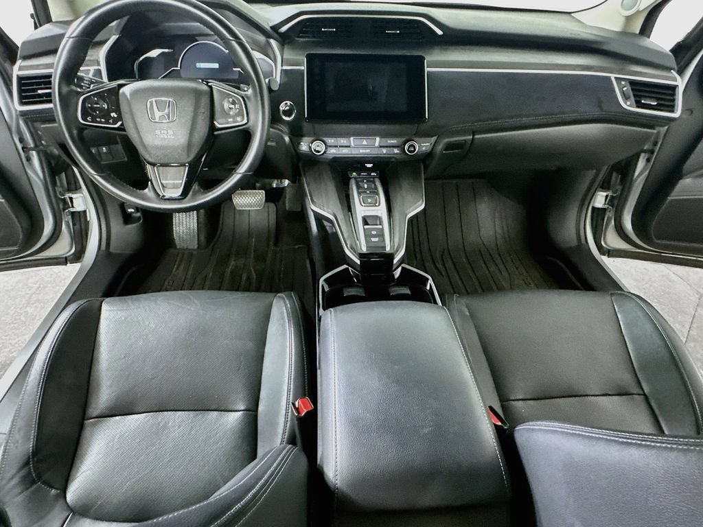 Used 2018 Honda Clarity Touring image 16