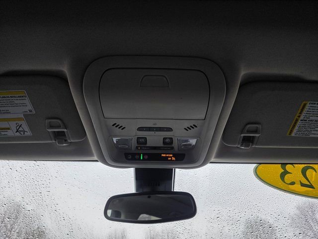 Used 2023 GMC Terrain Denali w/ Denali Premium Package image 23