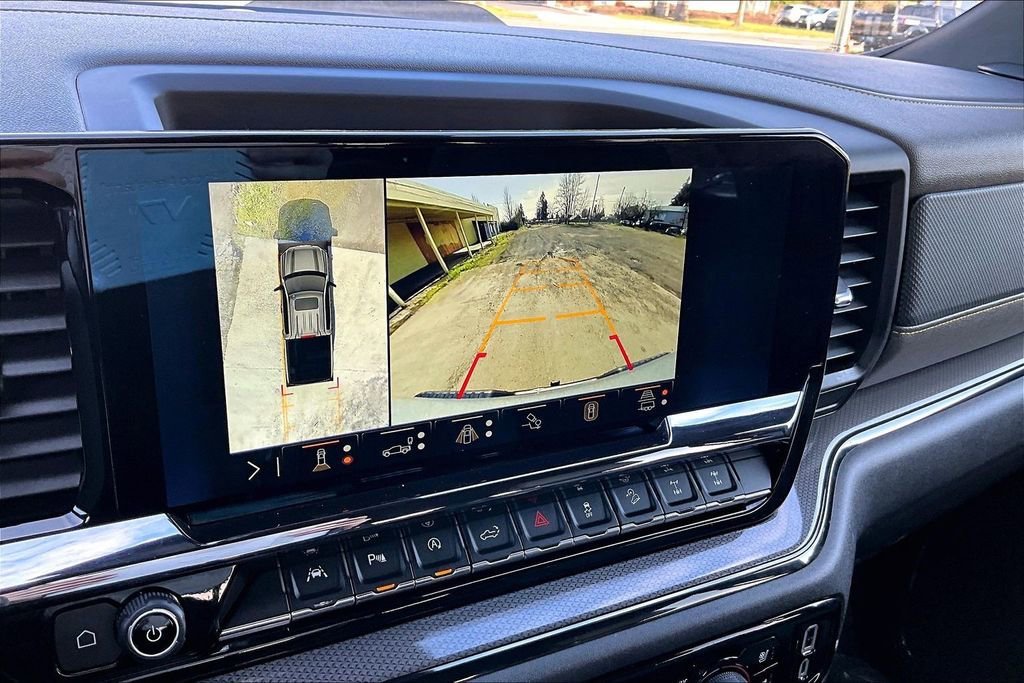 Used 2024 Chevrolet Silverado 1500 ZR2 image 30