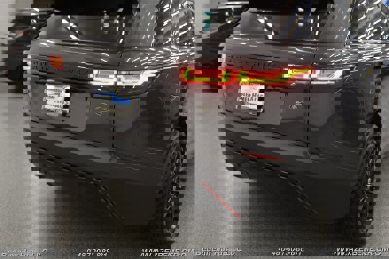 Used 2020 Land Rover Range Rover Velar S image 41