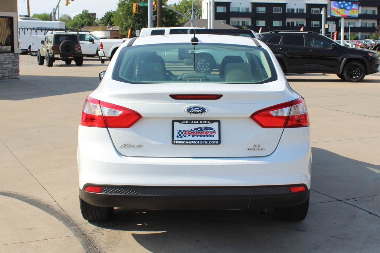 Used 2012 Ford Focus SE FWD image 9