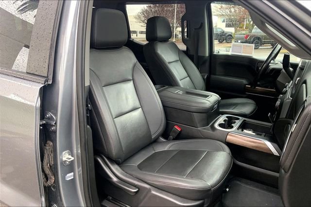 Used 2021 Chevrolet Silverado 1500 LT Trail Boss w/ Convenience Package II image 7